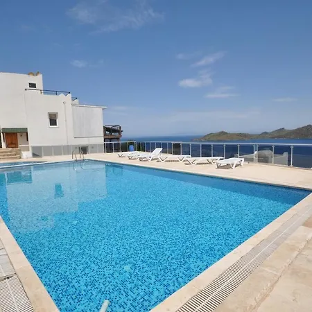 Ella Sea View Yalikavak Shared Pool Vila Bodrum